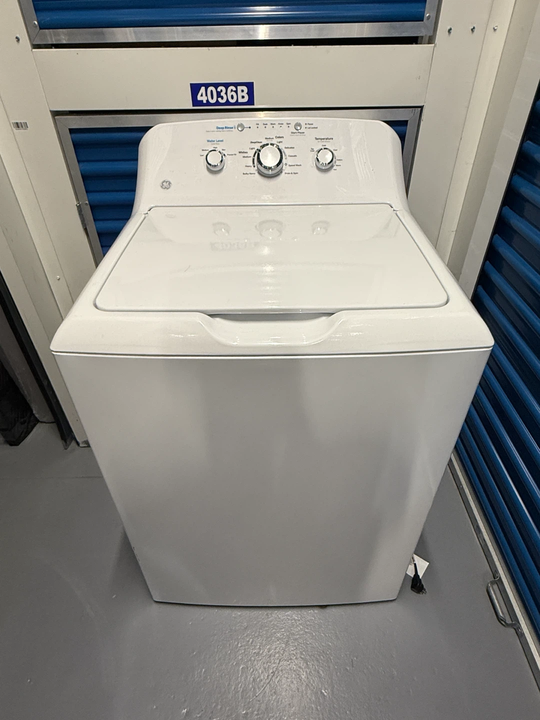 GE White Top Load Washing Machine and Dryer