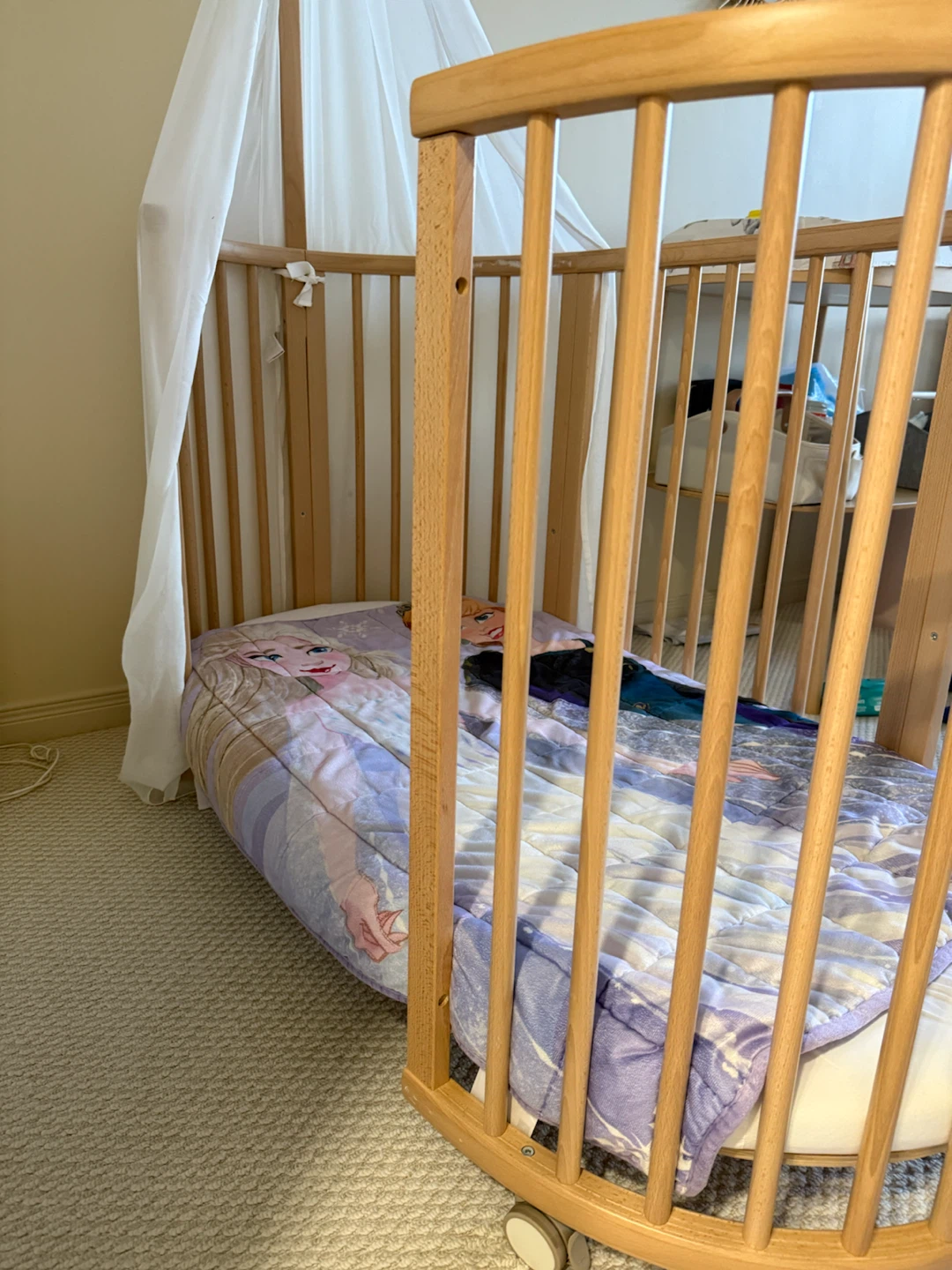 Stokke Sleepi Crib with Mattress and Canopy - photo 2