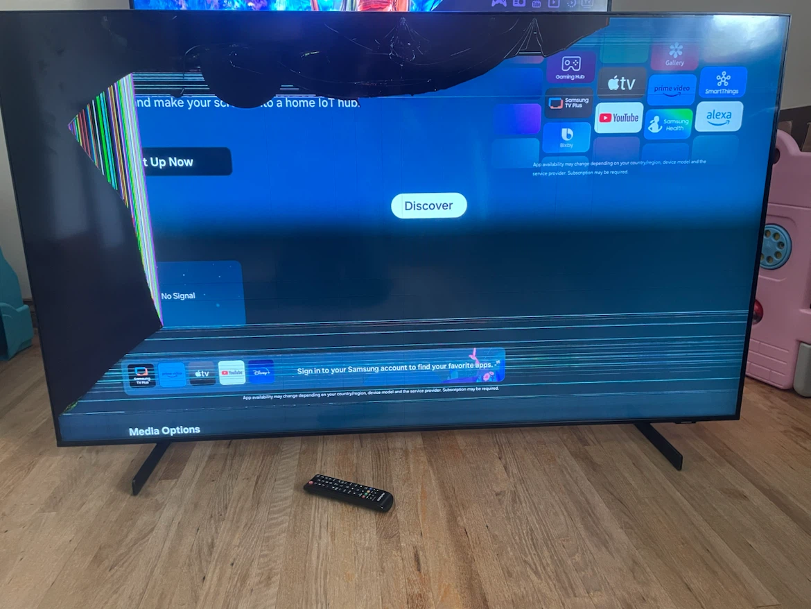 Tv 65” screen cracked Samsung