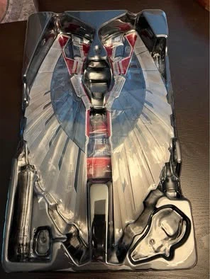 The Falcon and The Winter Soldier Captain America Figure - photo 4