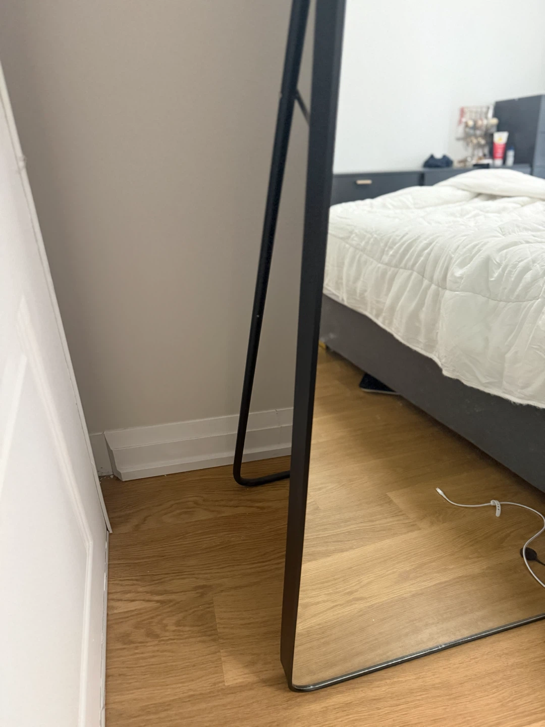Elegant mirror for sale - photo 2