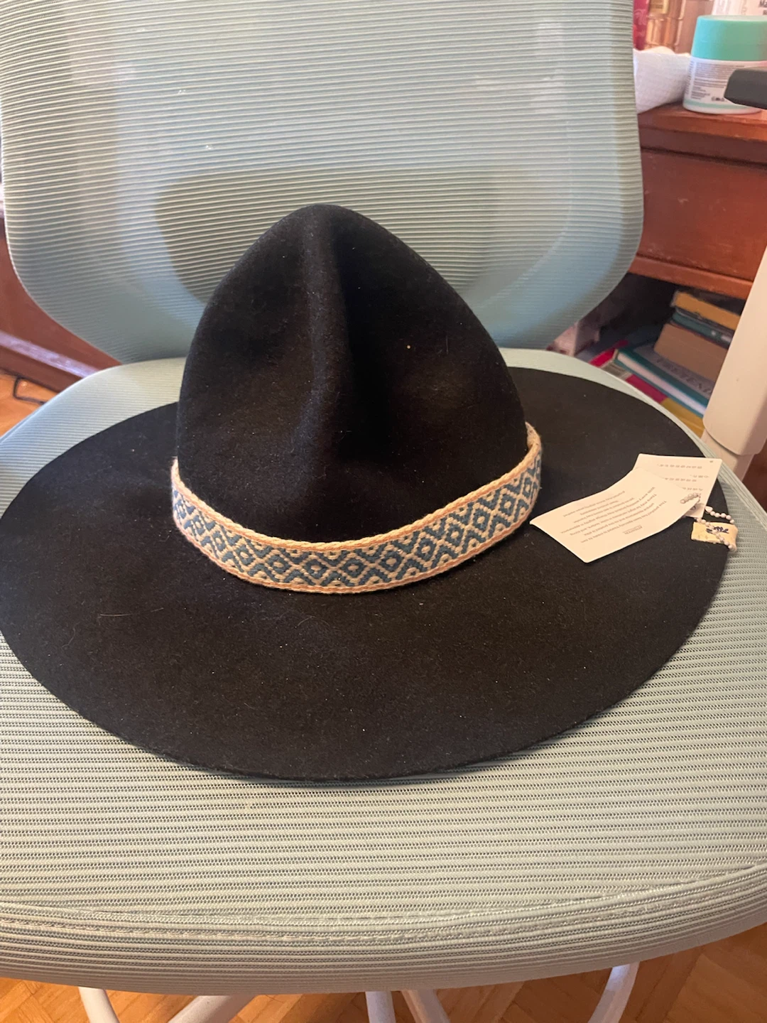 Black Wide-Brim Hat with Woven Band