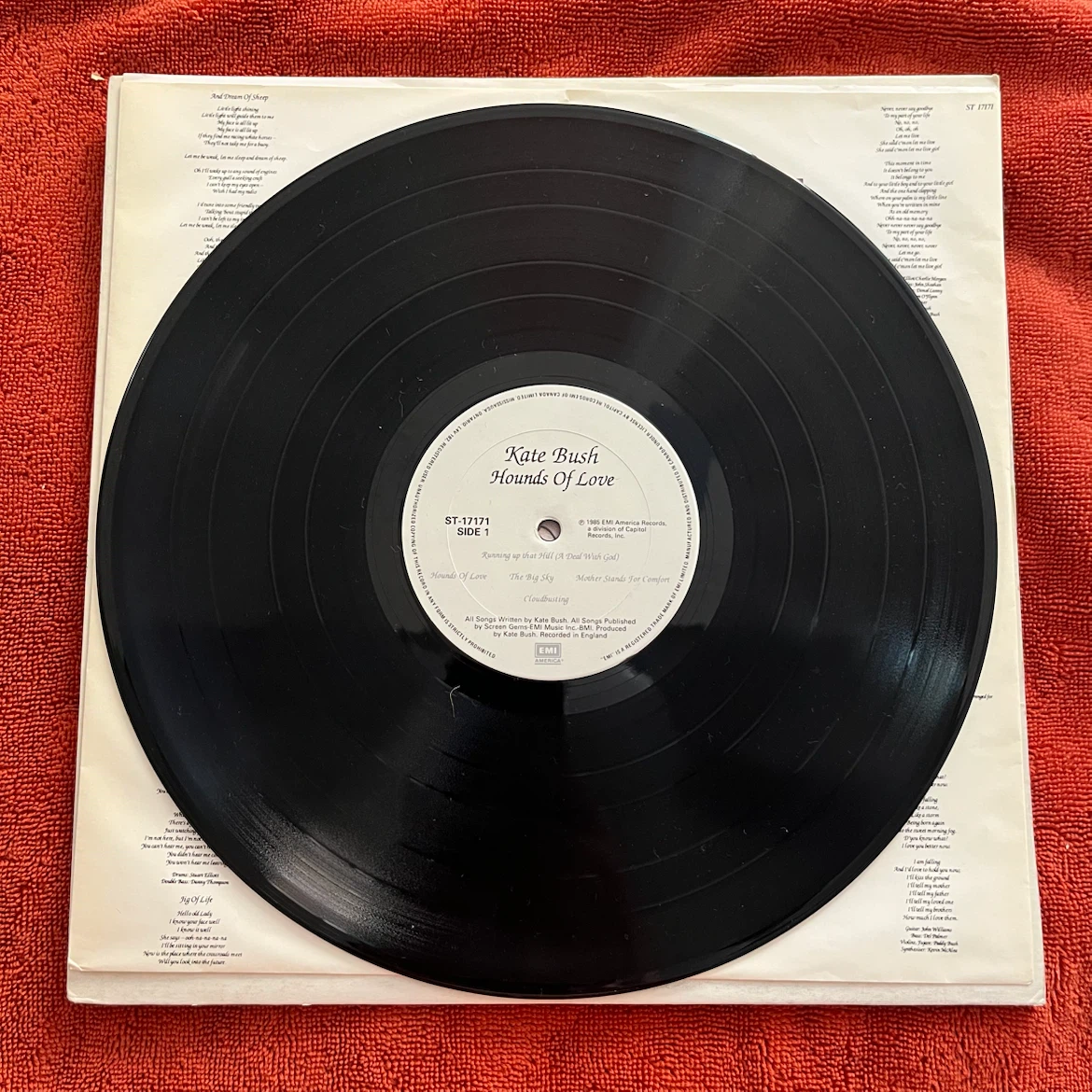 Kate Bush Hounds of Love Vinyl Record LP - photo 2