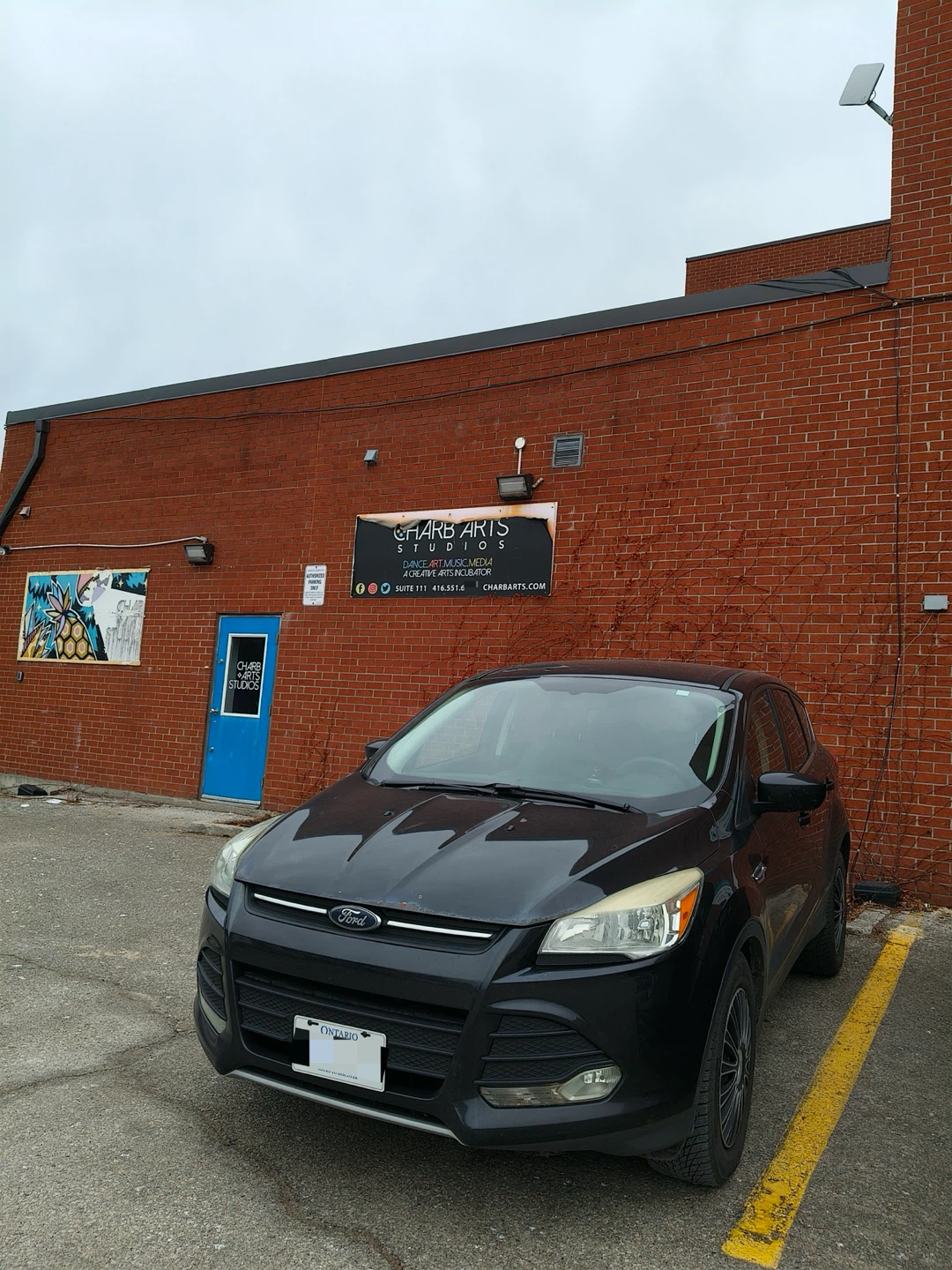 2015 Ford Escape (Movind out Sale)