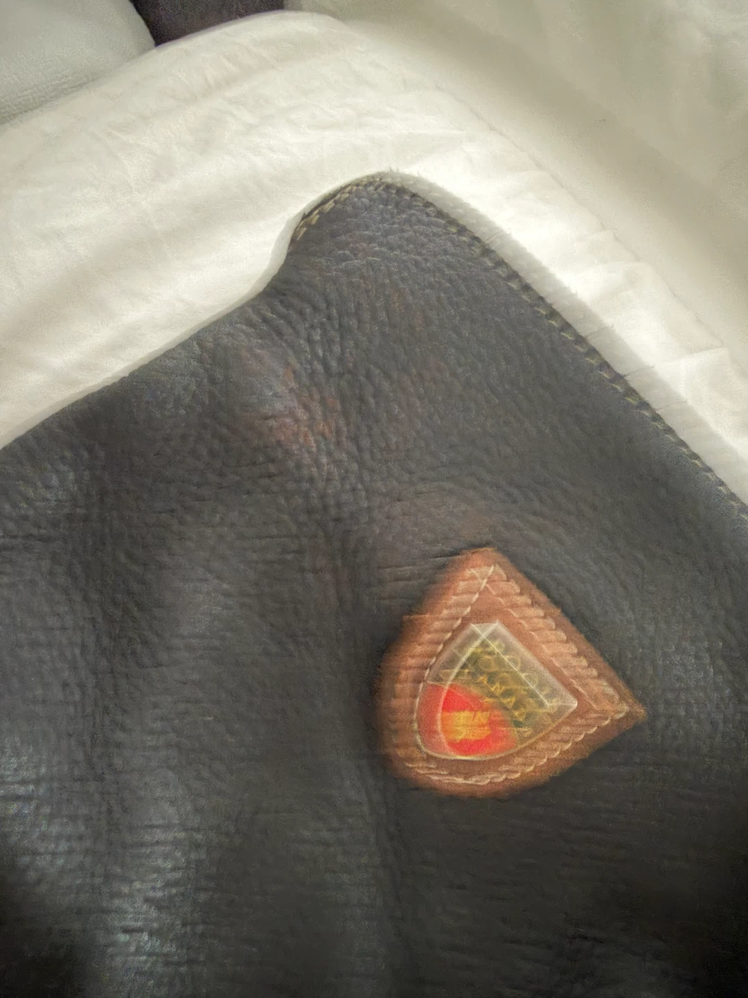 Roots Canada Leather Pouch - photo 5