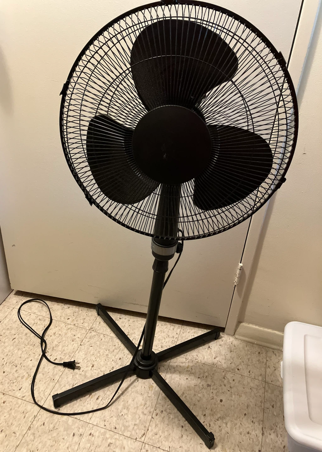 16" Stand Fan SF3-40E