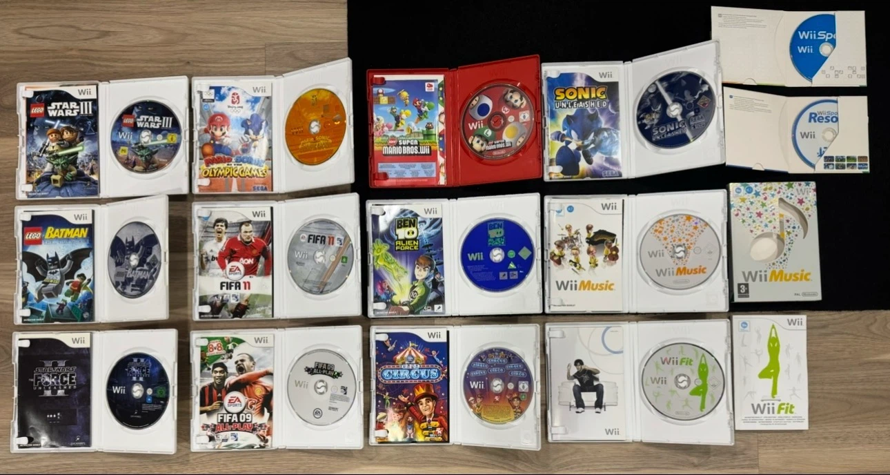 Nintendo Wii PAL Bundle w/ 18 Games, Mario Kart Wheel Bundle - photo 4