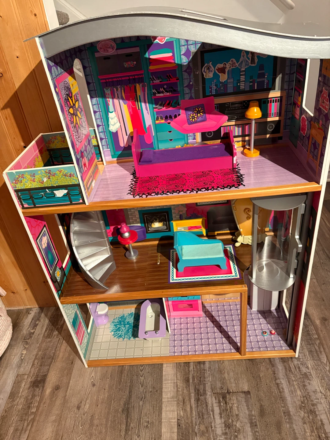 Barbie Dreamhouse + Car + Dolls + Clothing Bundle - photo 2