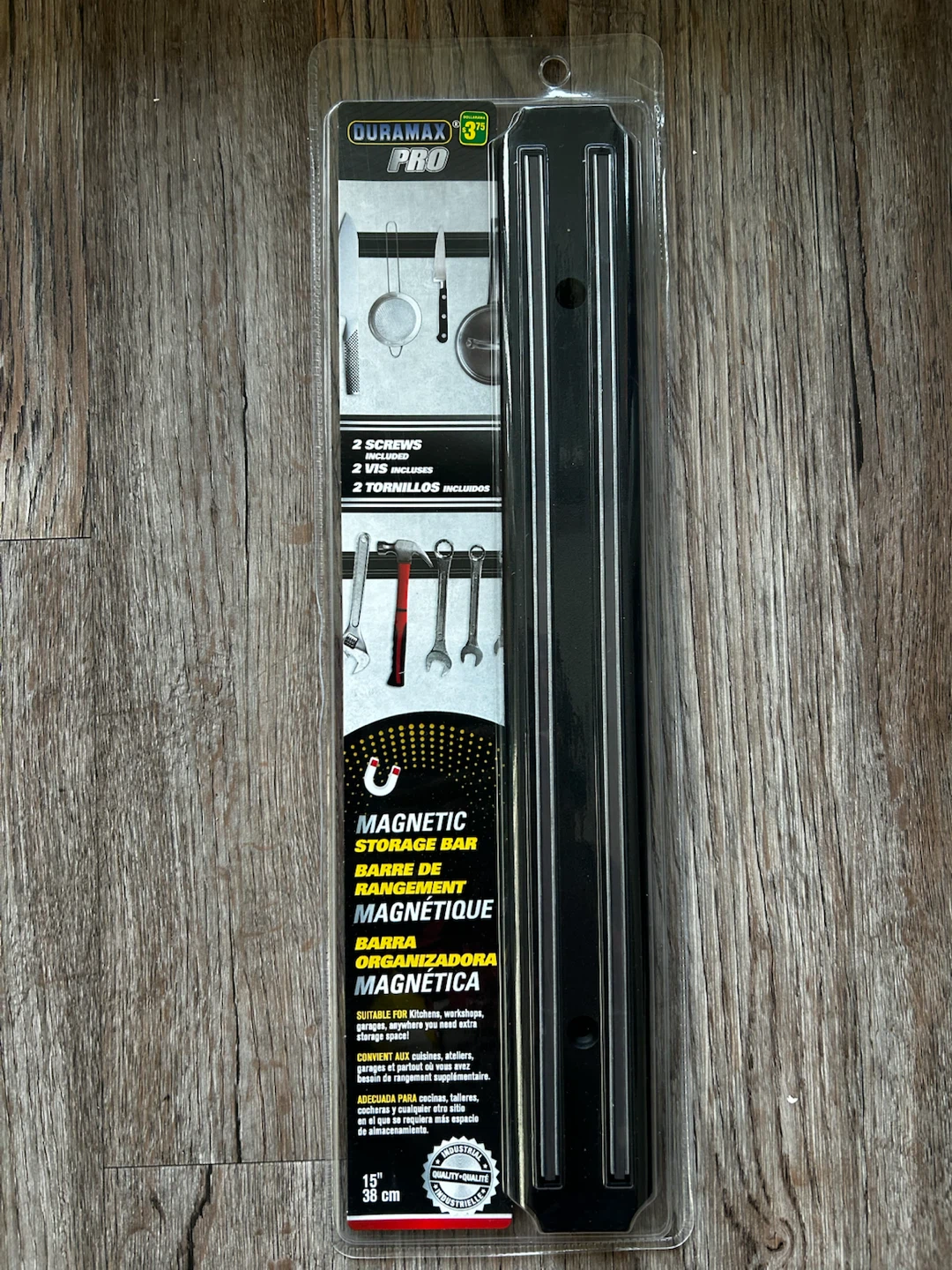 Magnetic storage bar
