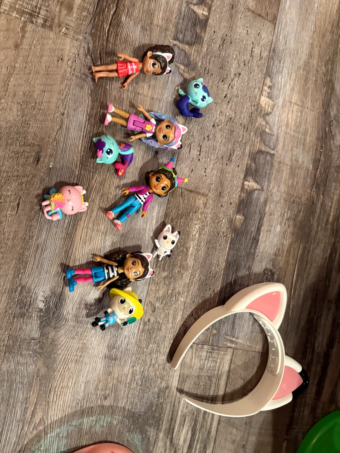 Gabby’s Dollhouse Bundle - photo 4