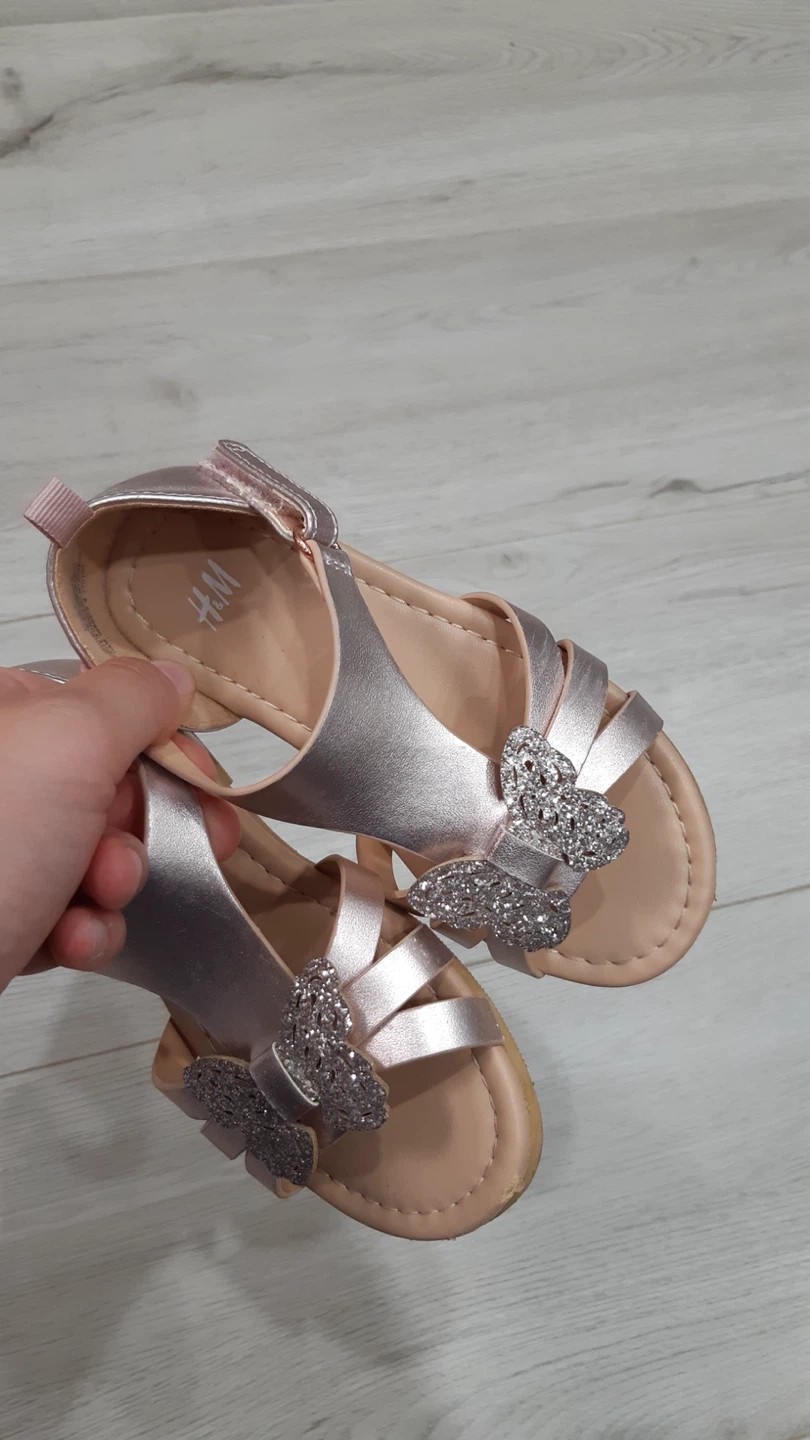 Sparkly Shoe Girls (Size Eur 27) 10$ - photo 3