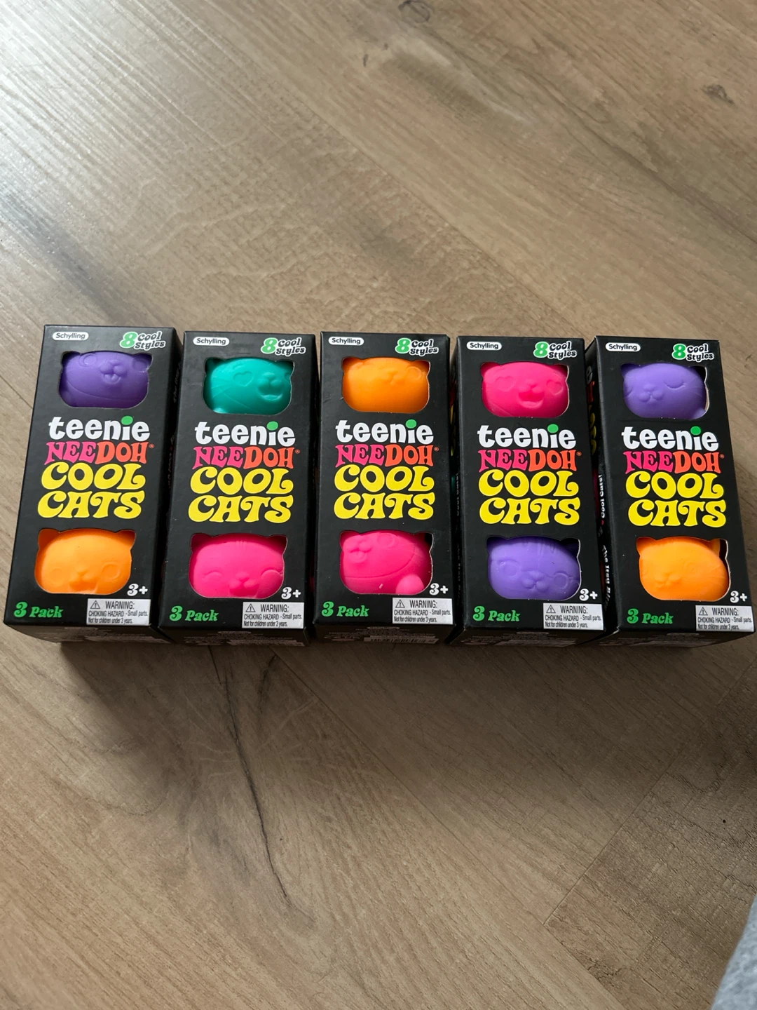 Schylling Teenie Needyoh Cool Cats 5-Pack