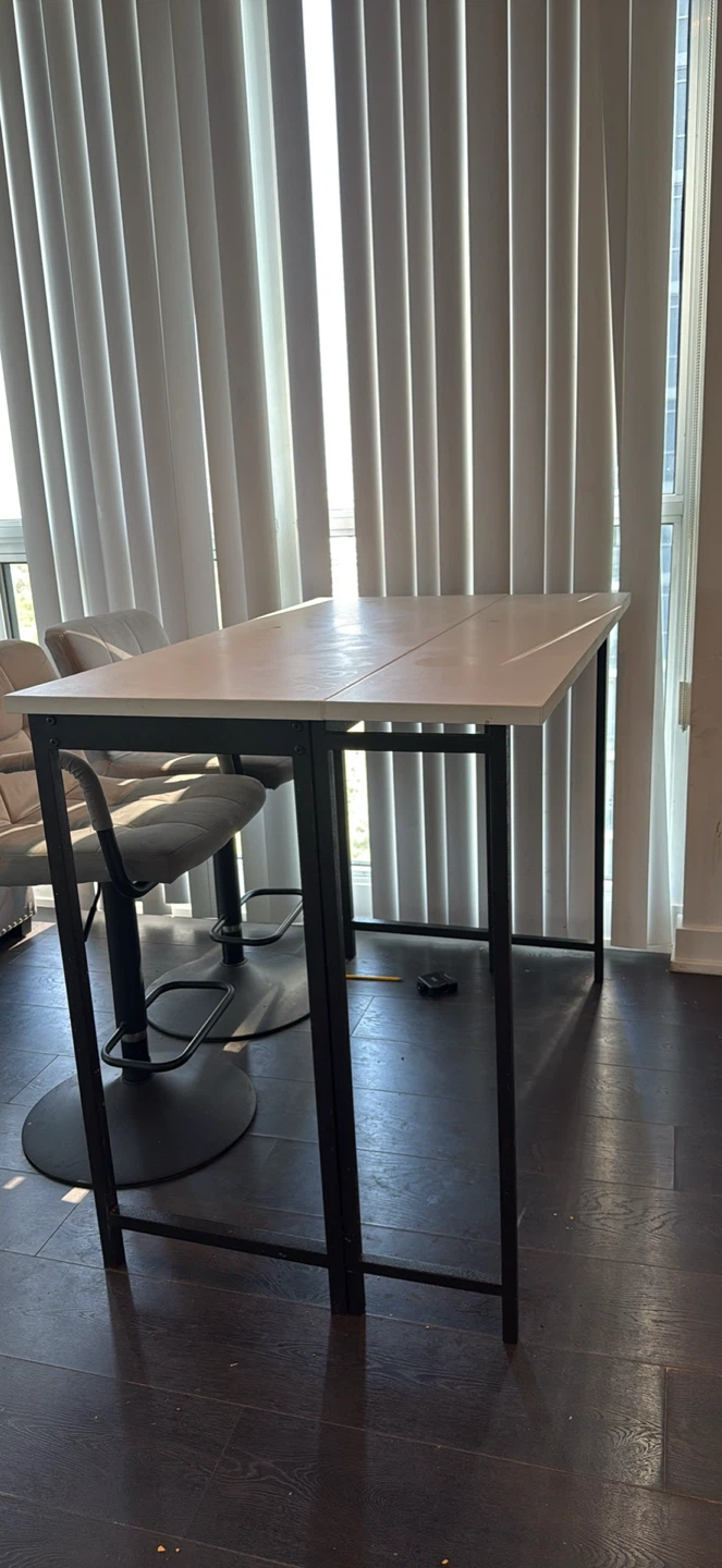 White Drop Leaf Counter Height Table with set of chairs - photo 4