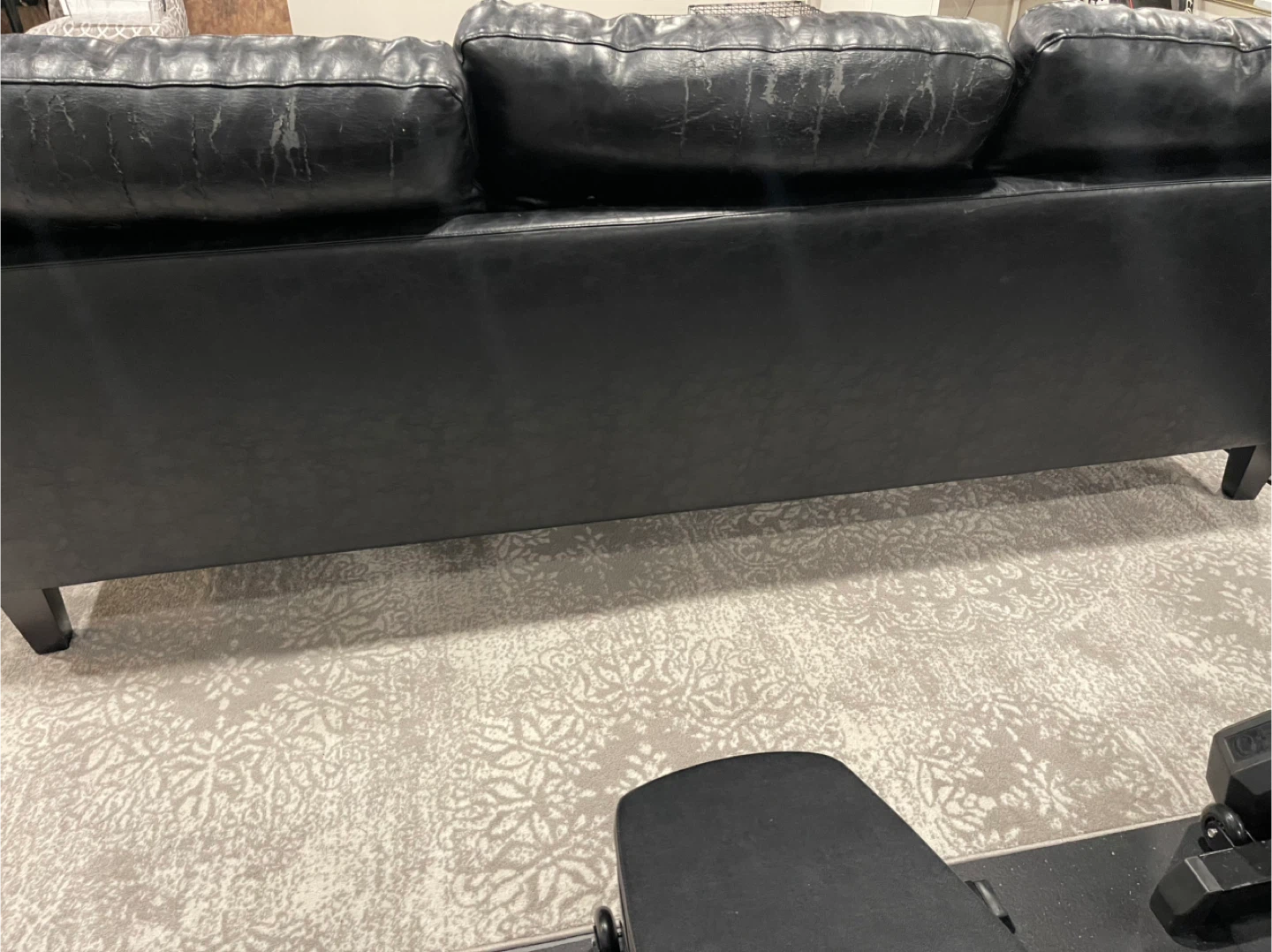 Faux leather couch - photo 4