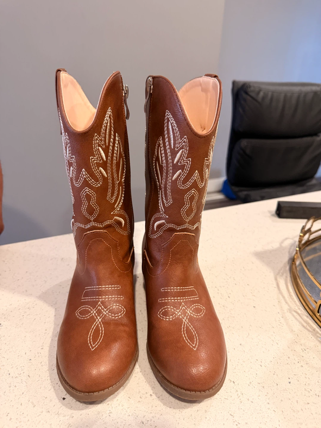 Brown Cowgirl Boots with beautiful Embellished Belt