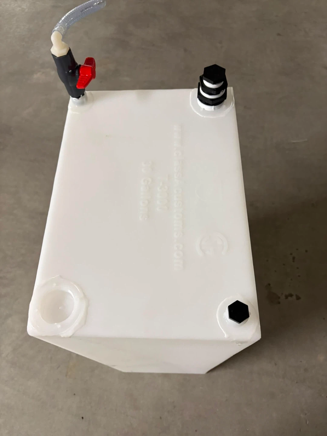 30 Gallon Water Tank - photo 3