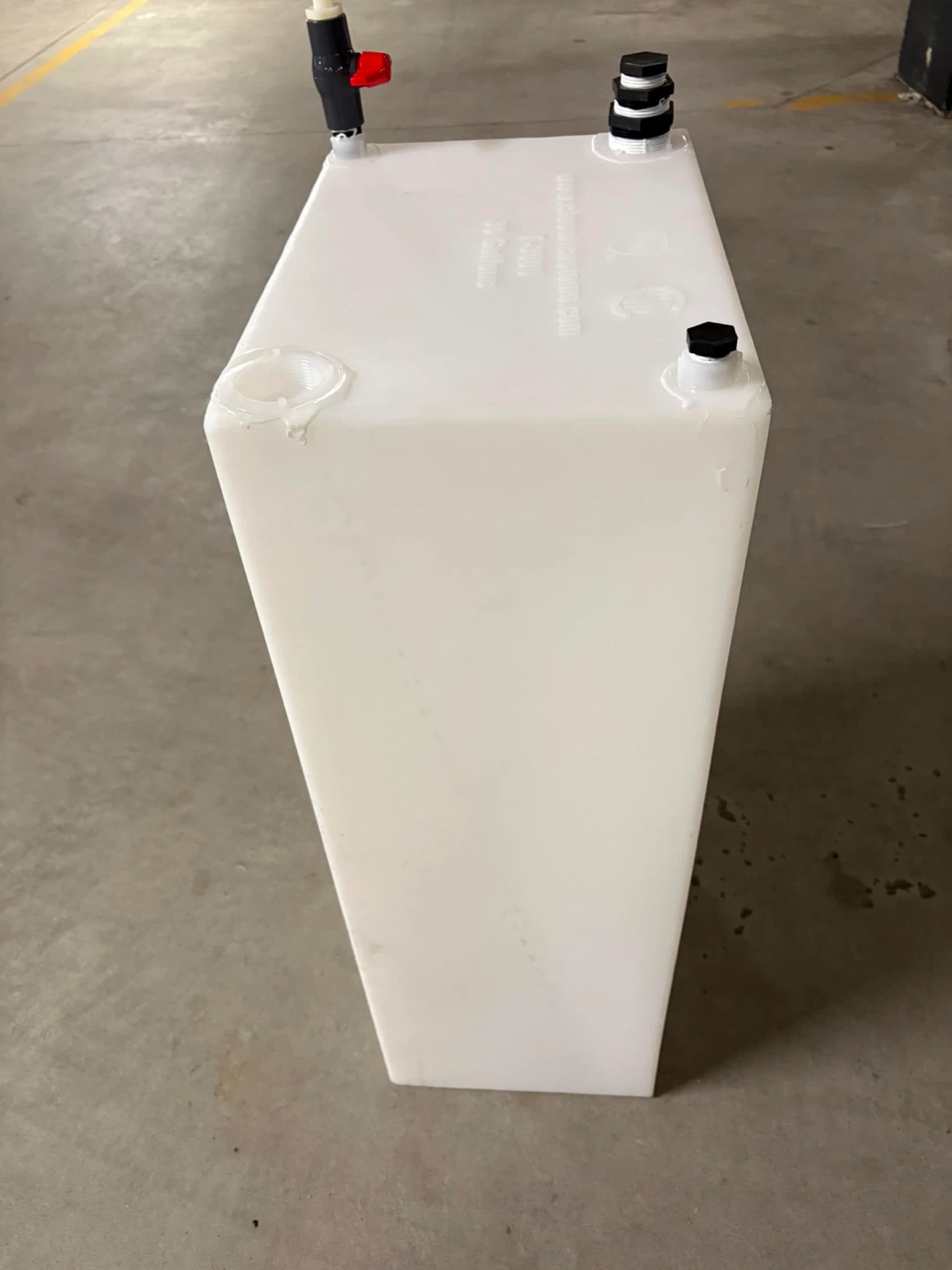 30 Gallon Water Tank - photo 4
