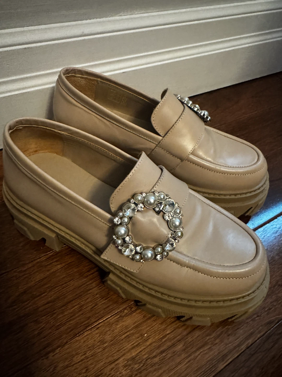 ALOHAS Platform Loafers with Pearl & Crystal Embellishment - photo 2