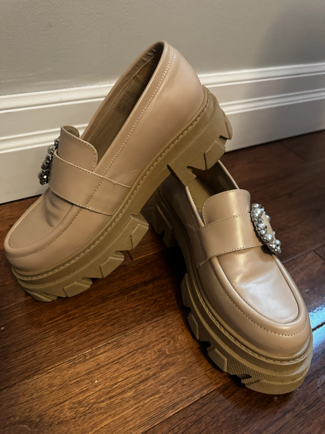 ALOHAS Platform Loafers with Pearl & Crystal Embellishment - photo 3