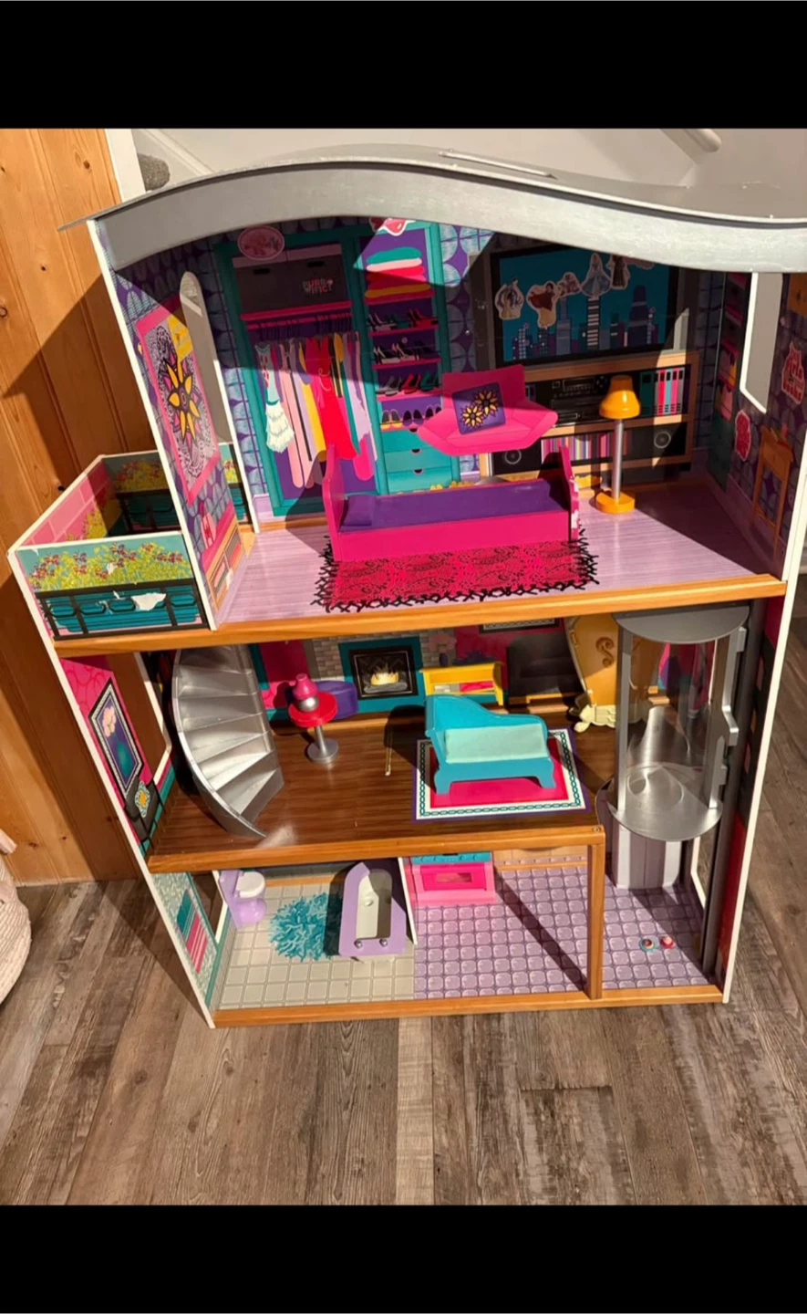 Pink Barbie SUV with Dollhouse Furniture and dollhouse - photo 2