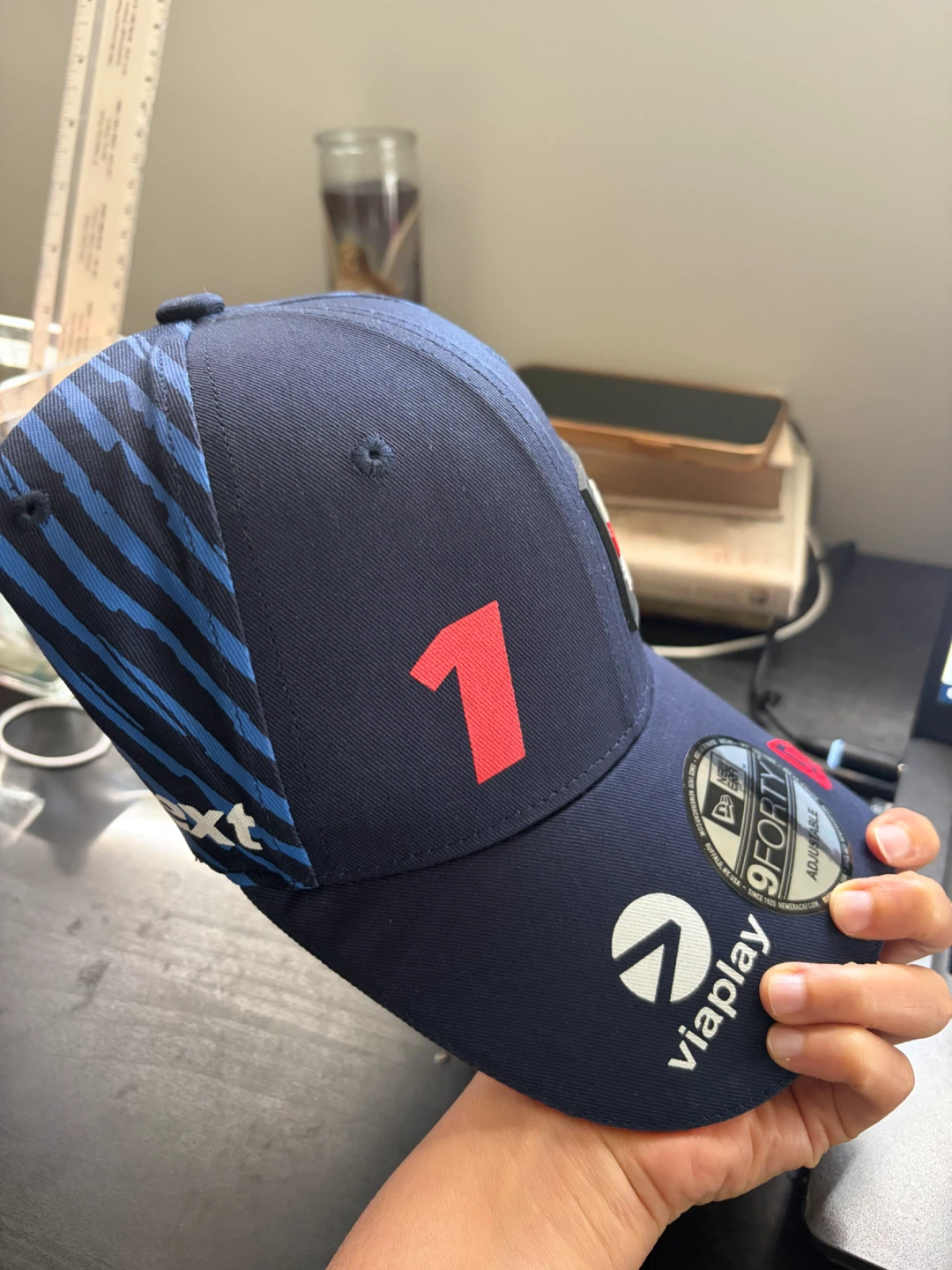 Brand new - Red Bull F1 Racing 9Forty Team Color A-Frame Snapbac - photo 3