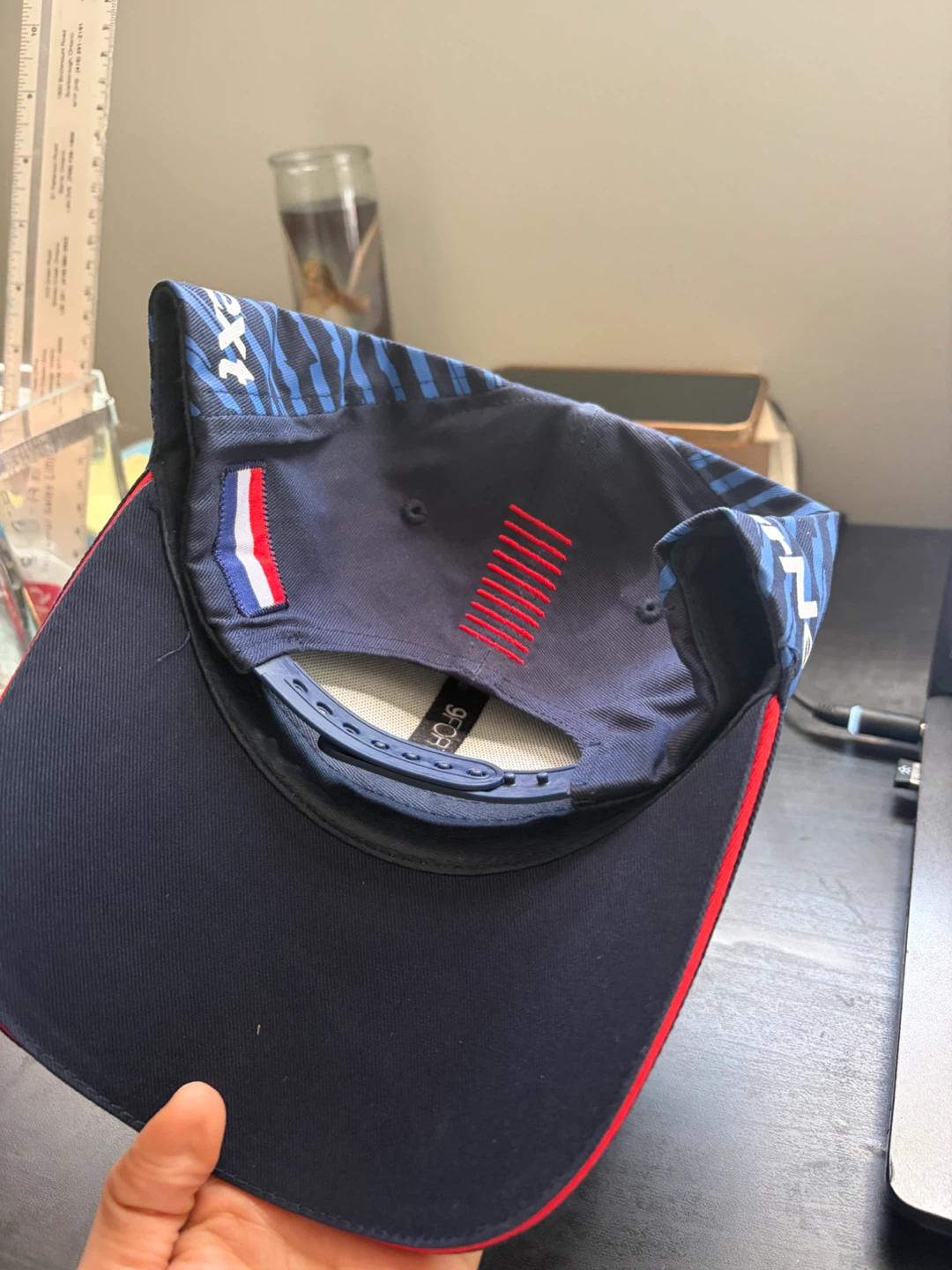 Brand new - Red Bull F1 Racing 9Forty Team Color A-Frame Snapbac - photo 4