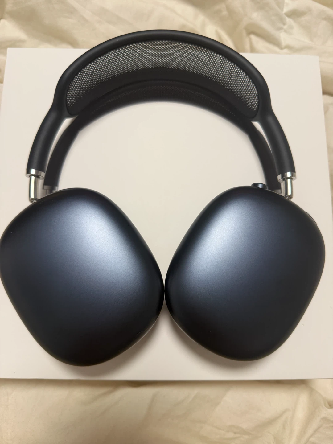 Apple AirPods Max (2nd Generation USB-C) – Midnight – Like New 🎧 - photo 4