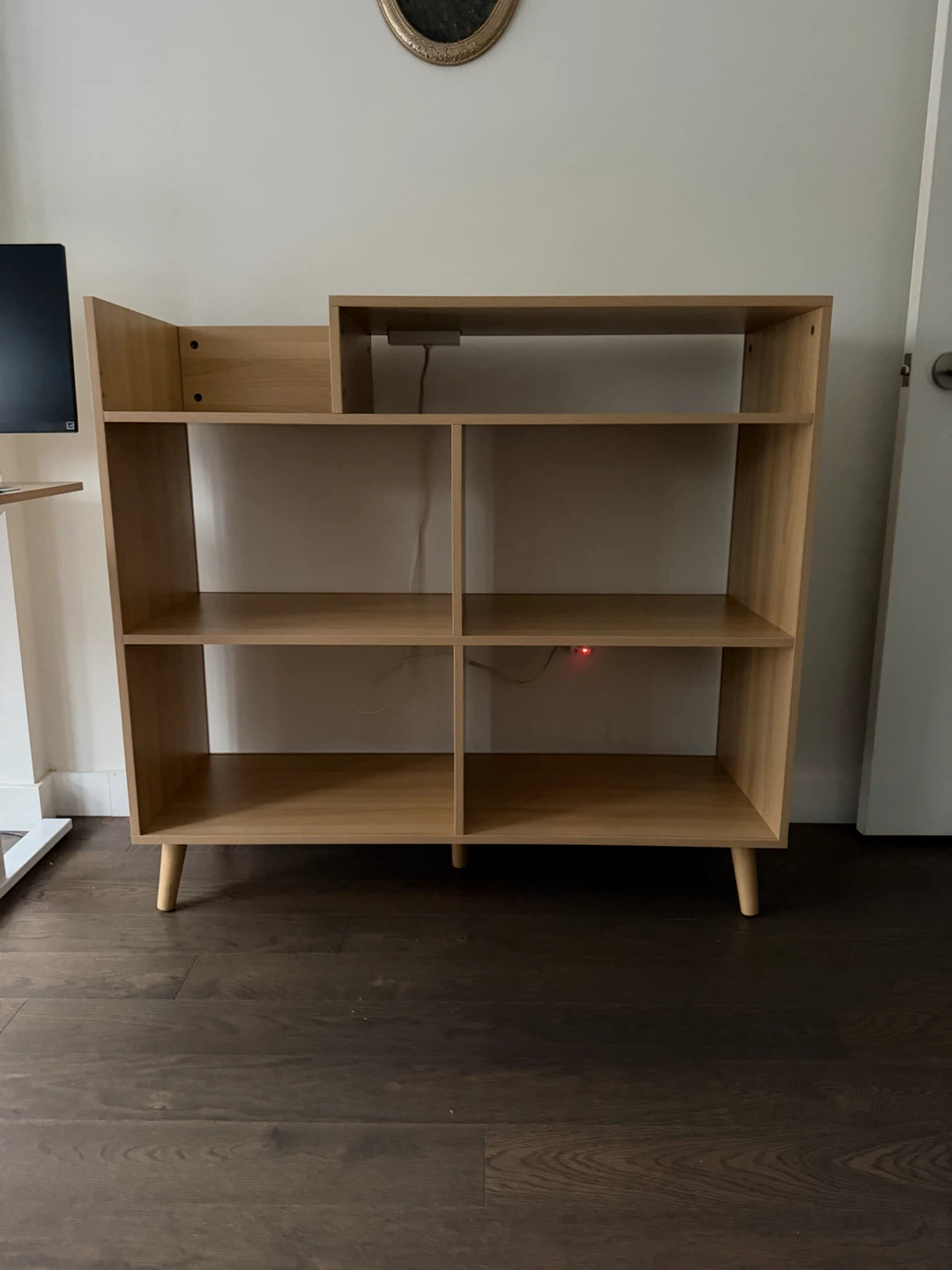 Cabinet unit with Switchboard