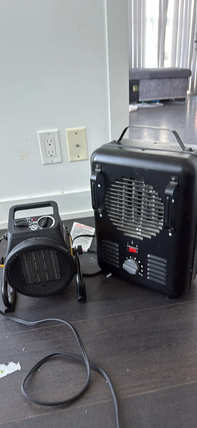 2 Portable Electric Heaters - photo 2