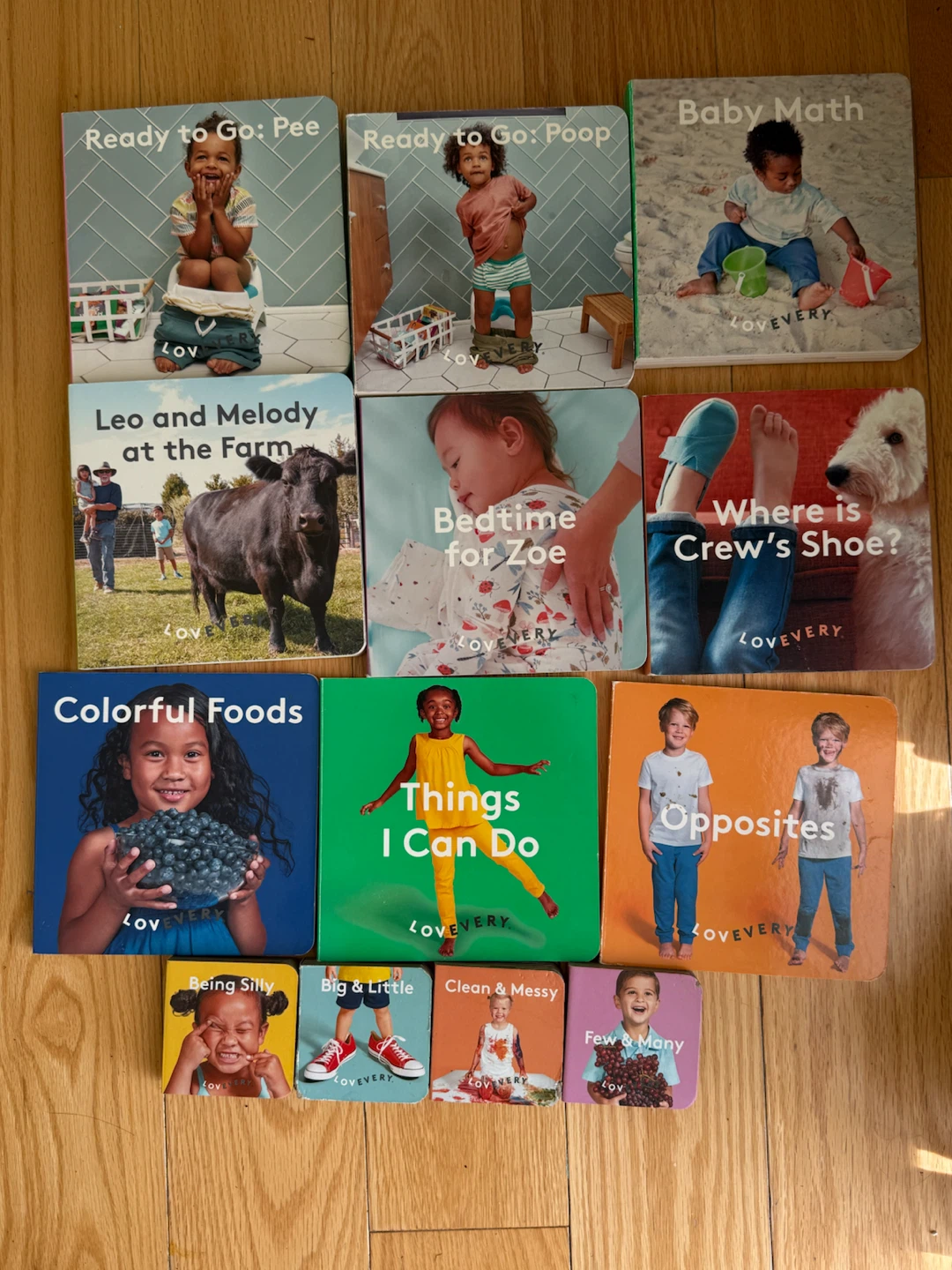 Lovevery Board Baby Books - Set of 12 - photo 2