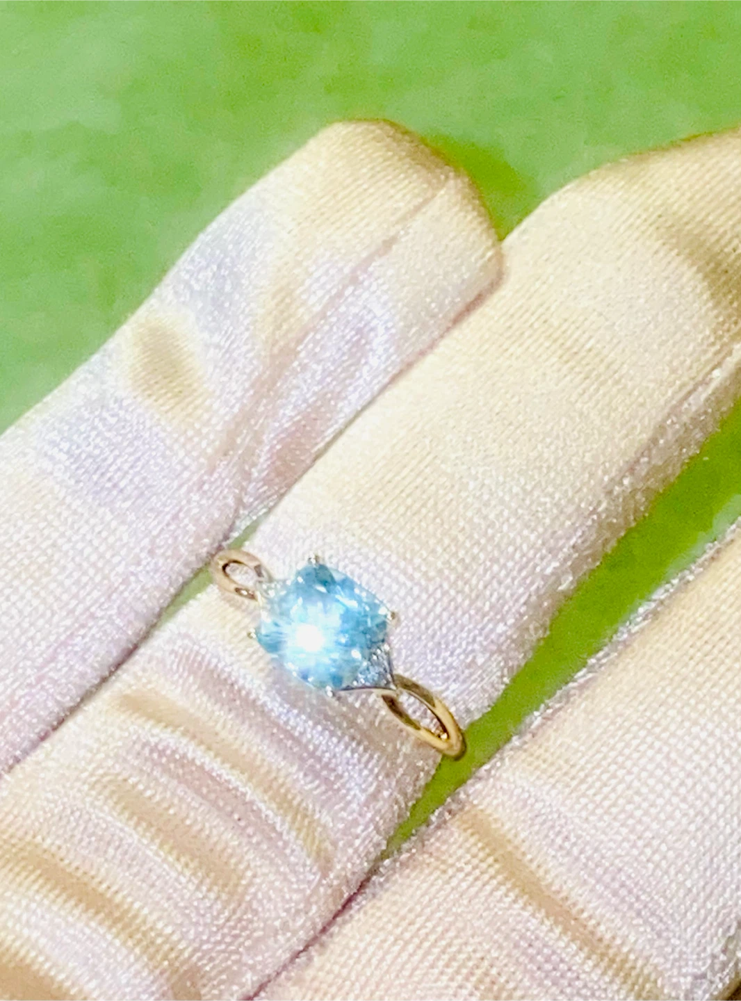 14K Gold Blue Stone Ring with tiny diamonds 💎 - photo 3