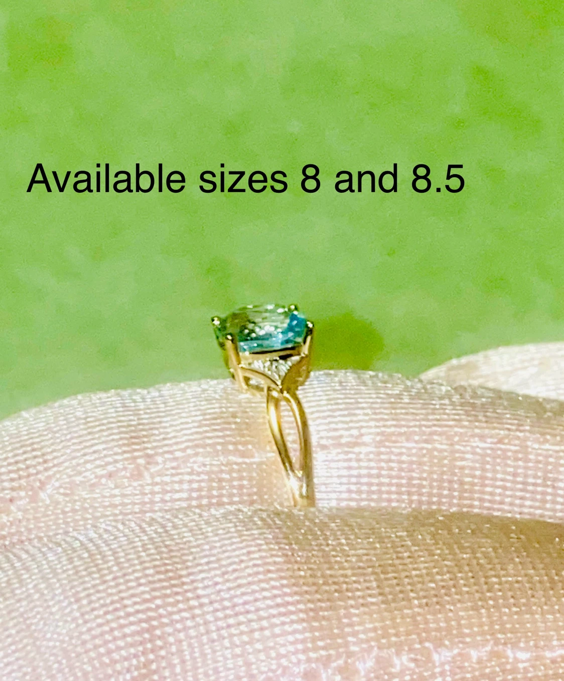 14K Gold Blue Stone Ring with tiny diamonds 💎 - photo 4