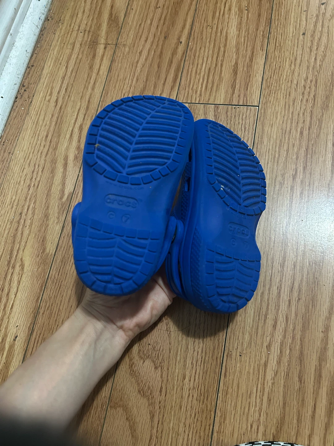 Blue Crocs Toddler Shoes Size 7 - photo 5