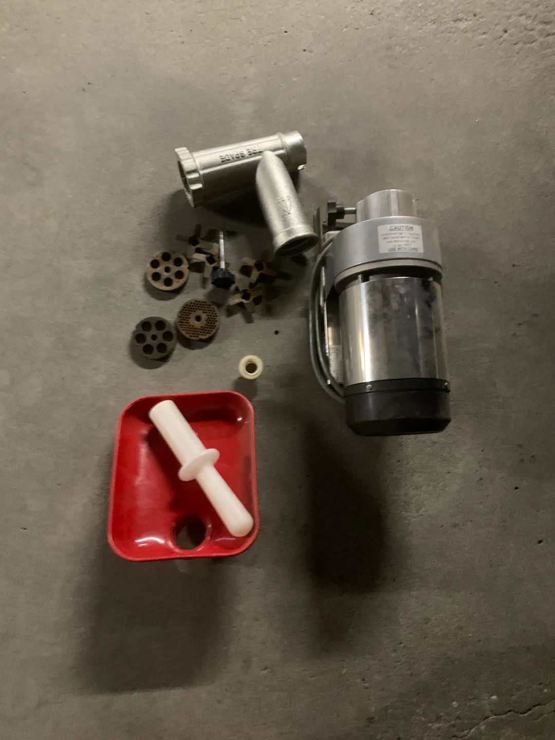 Tres Pade Meat Grinder
