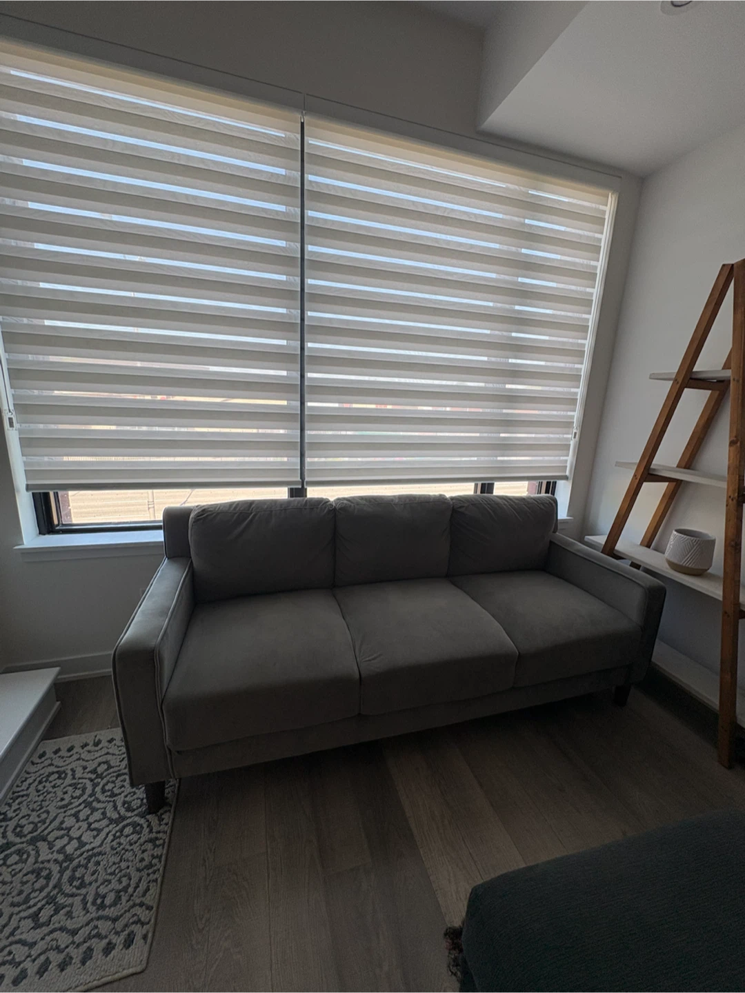 Grey 3-Seater Sofa - photo 2