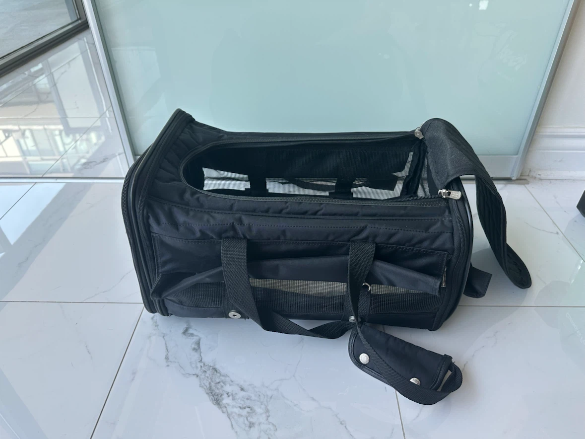 Black Pet Carrier Bag