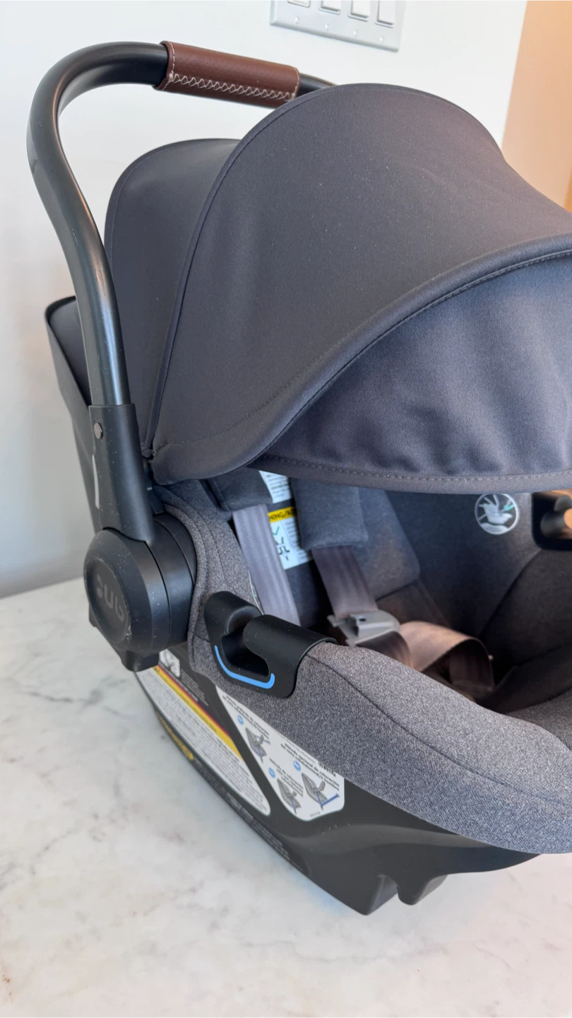 UPPAbaby Aria Infant Car Seat Greyson  | Excellent Condition - photo 2