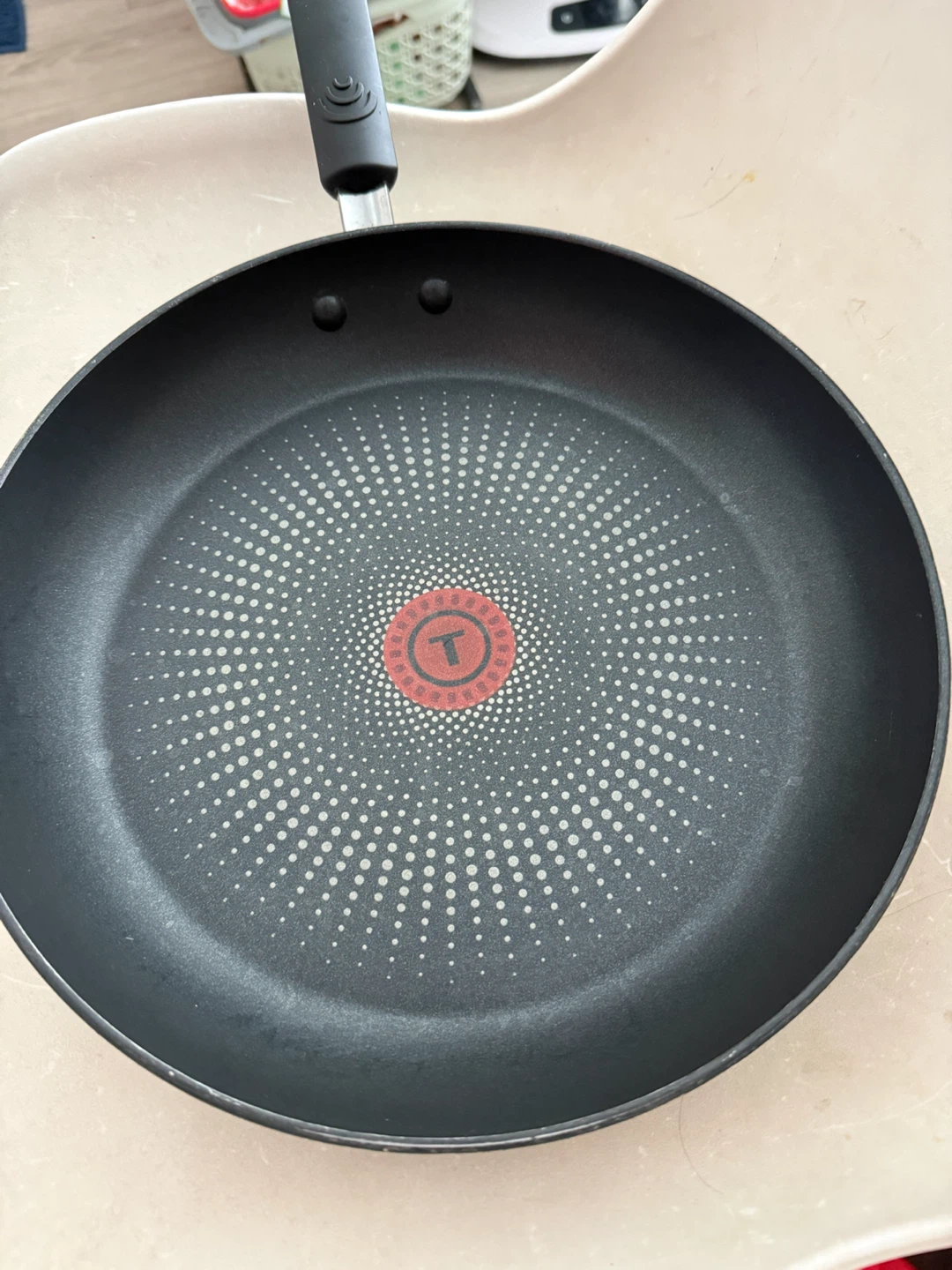T-fal Large Non-Stick Skillet Pan – Excellent Condition