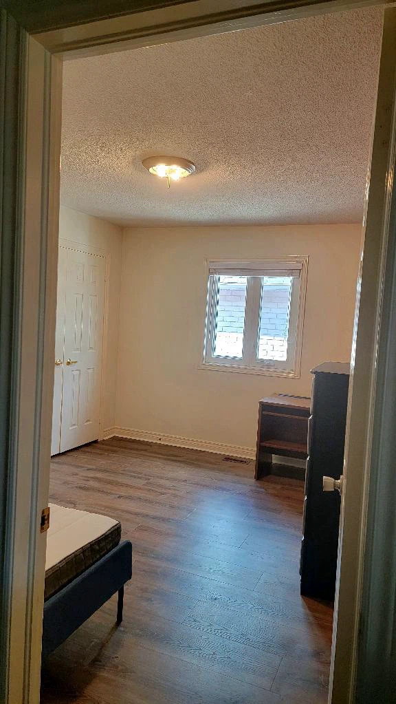 Private room for rent: Female tenant house - photo 2