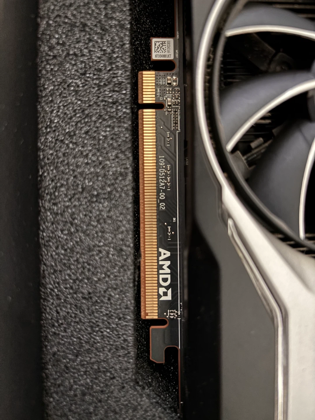 AMD 6700 XT GPU - photo 4