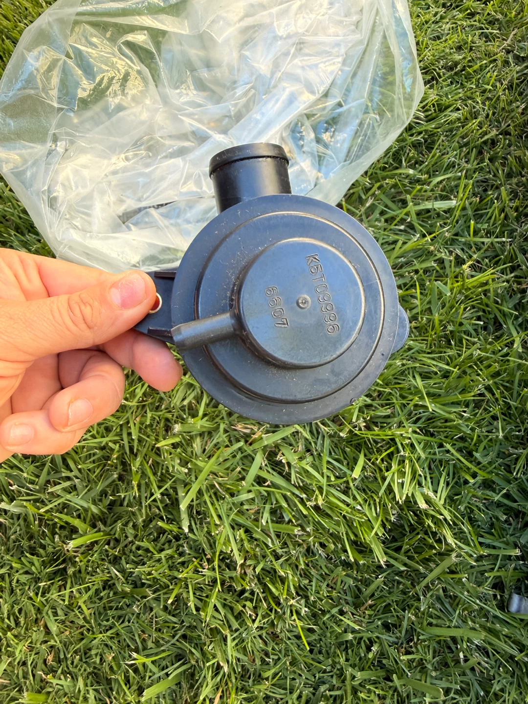 08-14 subaru wrx oem bypass valve - photo 3