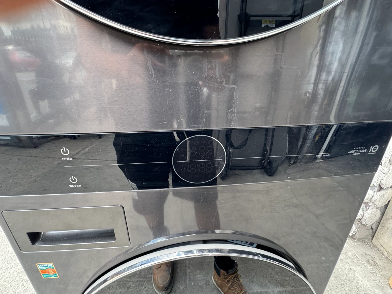 LG ThinQ Stackable Washer and Dryer - photo 2
