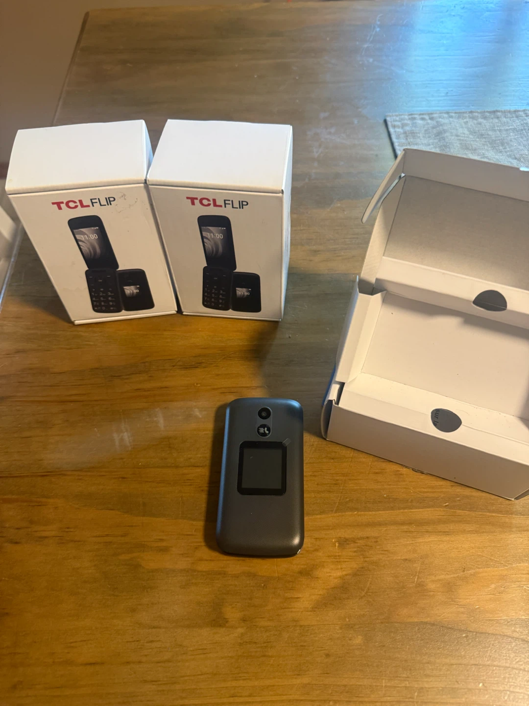 Three brand new flip phones