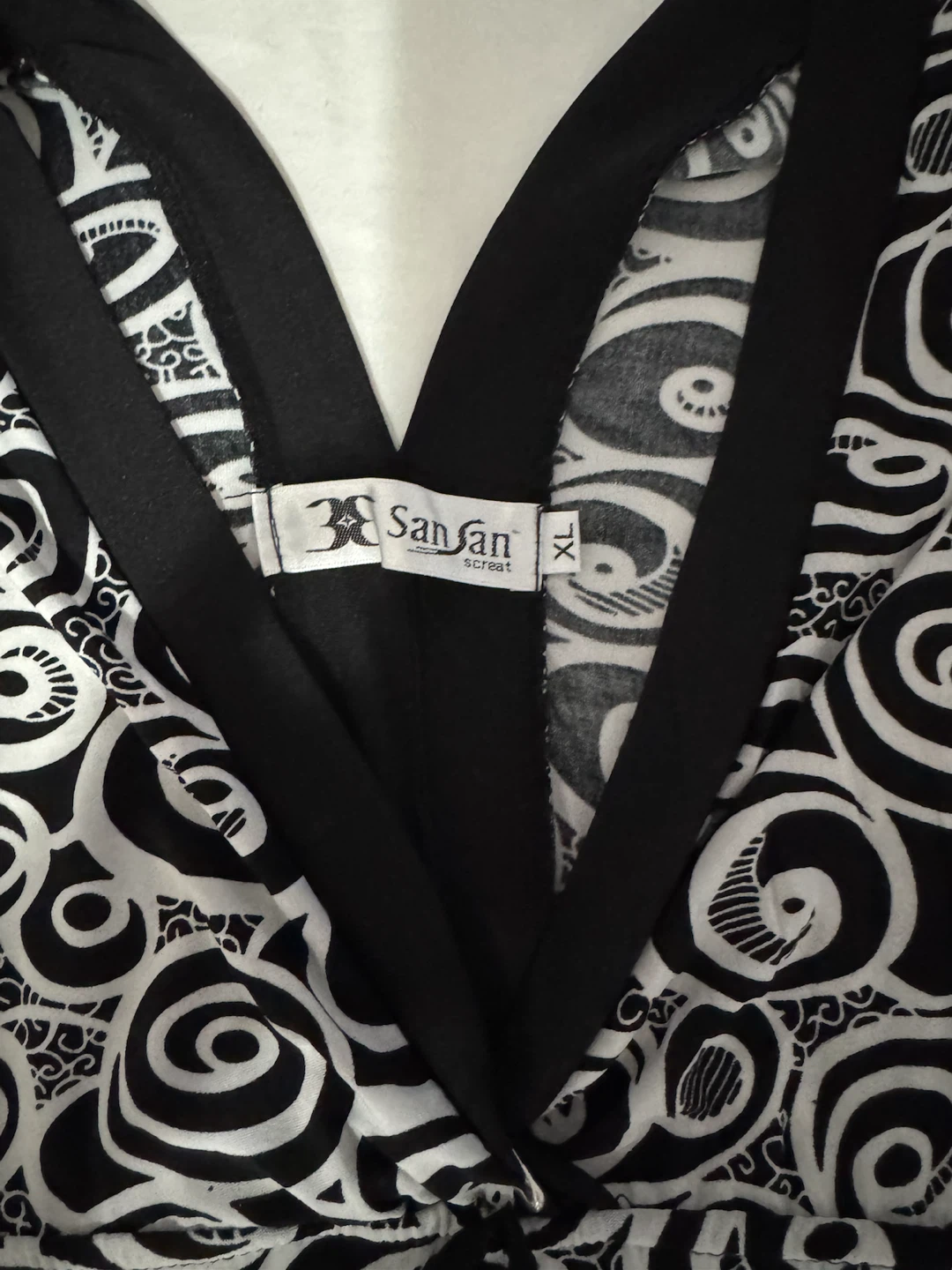 SanJan "Screat" Black & White Swirl Dress - photo 2