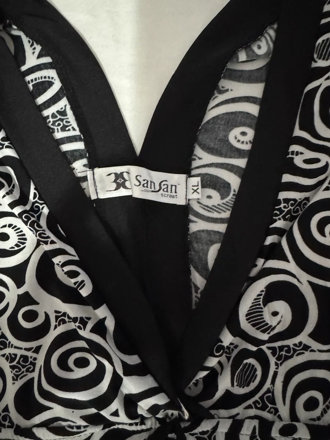 SanJan "Screat" Black & White Swirl Dress - photo 2