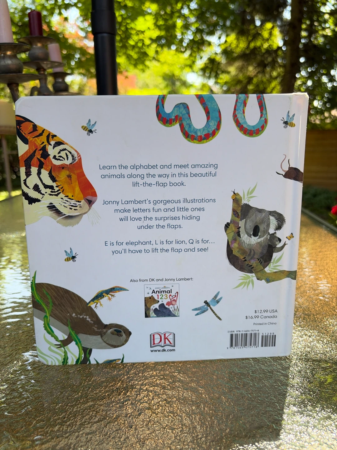 Jonny Lambert's Animal ABC Lift-the-Flap Book - photo 2