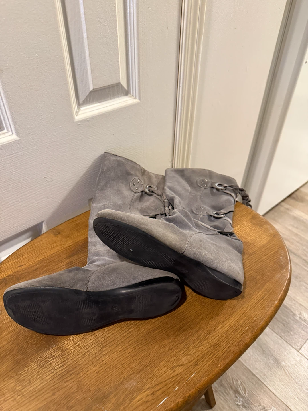 Grey Suede Boots - photo 3
