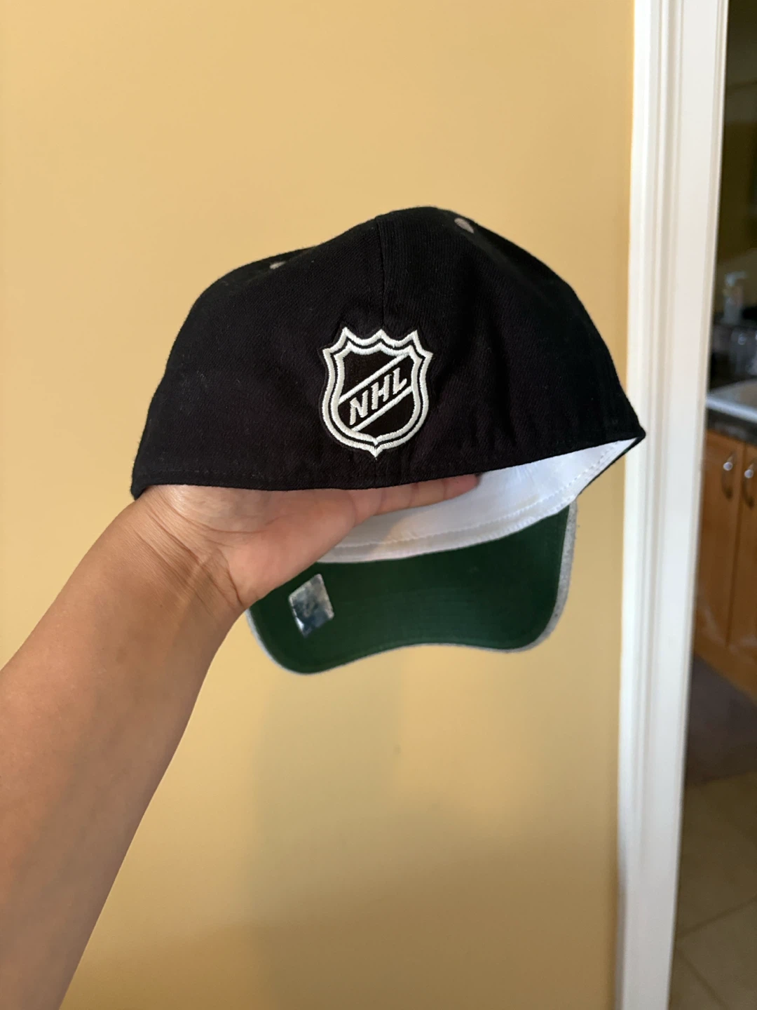 NHL & Chicago Blackhawks Reebok Baseball Caps - photo 2