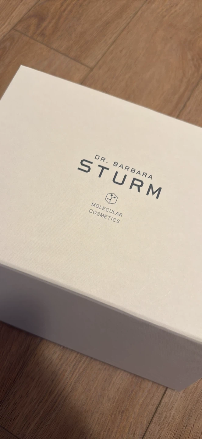 Dr. Barbara Sturm Anti-Aging Serum - photo 2