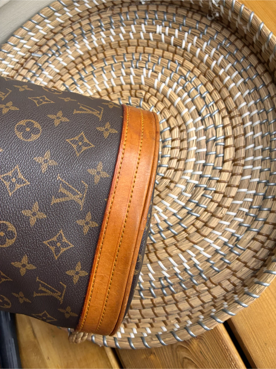 LV - photo 5